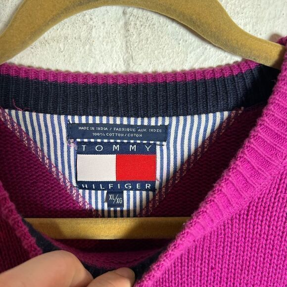 Vintage Tommy Hilfiger Sweater - Picture 5 of 8